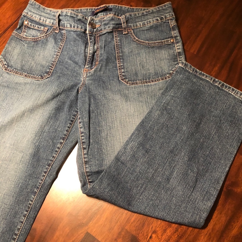 Jeans - Picture 2 of 6